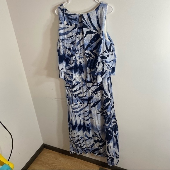 Chico’s Palm Print Maxi Dress Sz 2 Large Blue White Sleeveless Beach Vacation - Picture 7 of 9